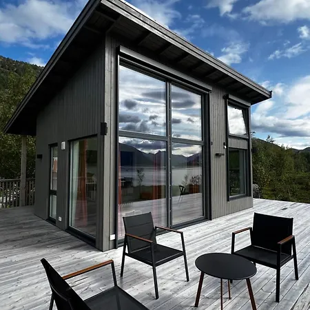 Efjord And Stetind - Kulhorn Holiday home *