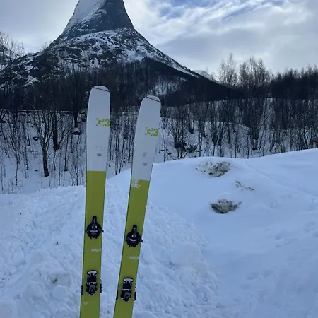 Efjord And Stetind - Kulhorn *