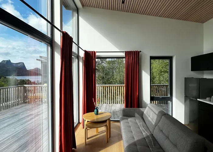 Semesterbostad Efjord And Stetind - Kulhorn