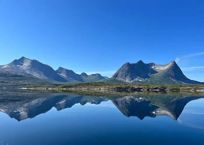 Semesterbostad Efjord And Stetind - Kulhorn
